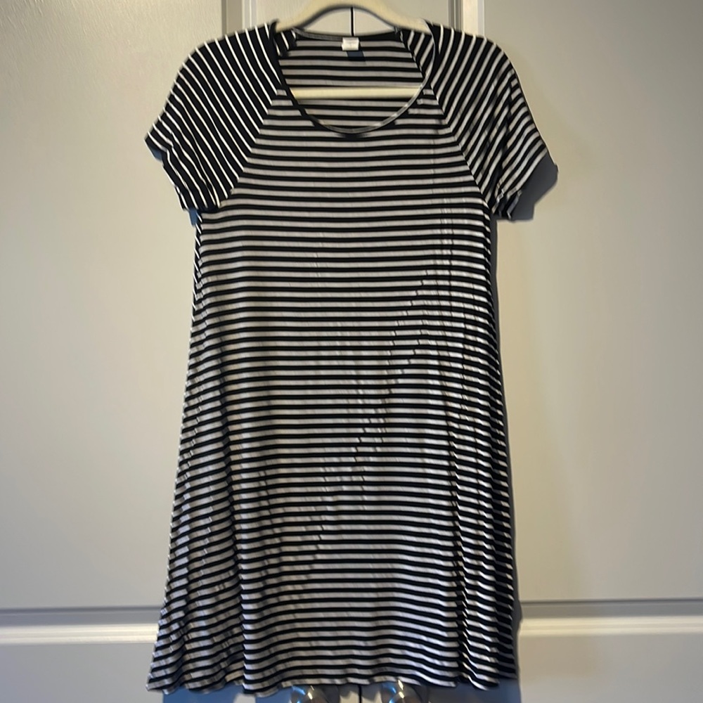 Black and white striped short sleeve swing dress